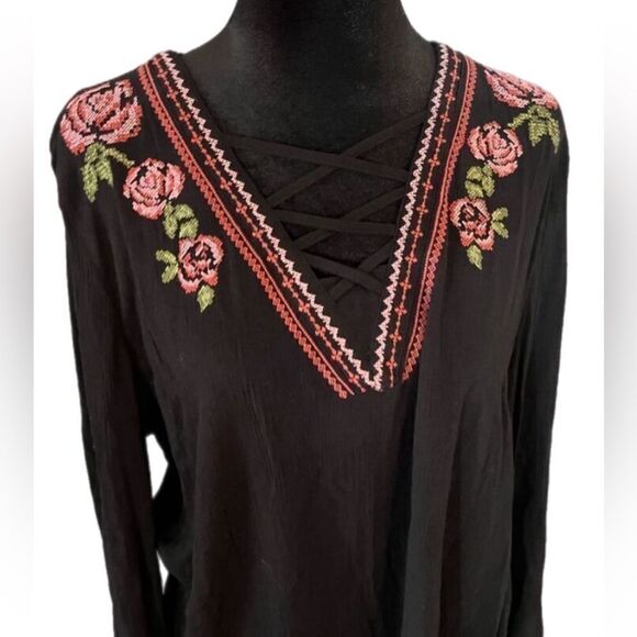 Como Vintage Black Floral Embroidered Peasant Top size L - Picture 4 of 10